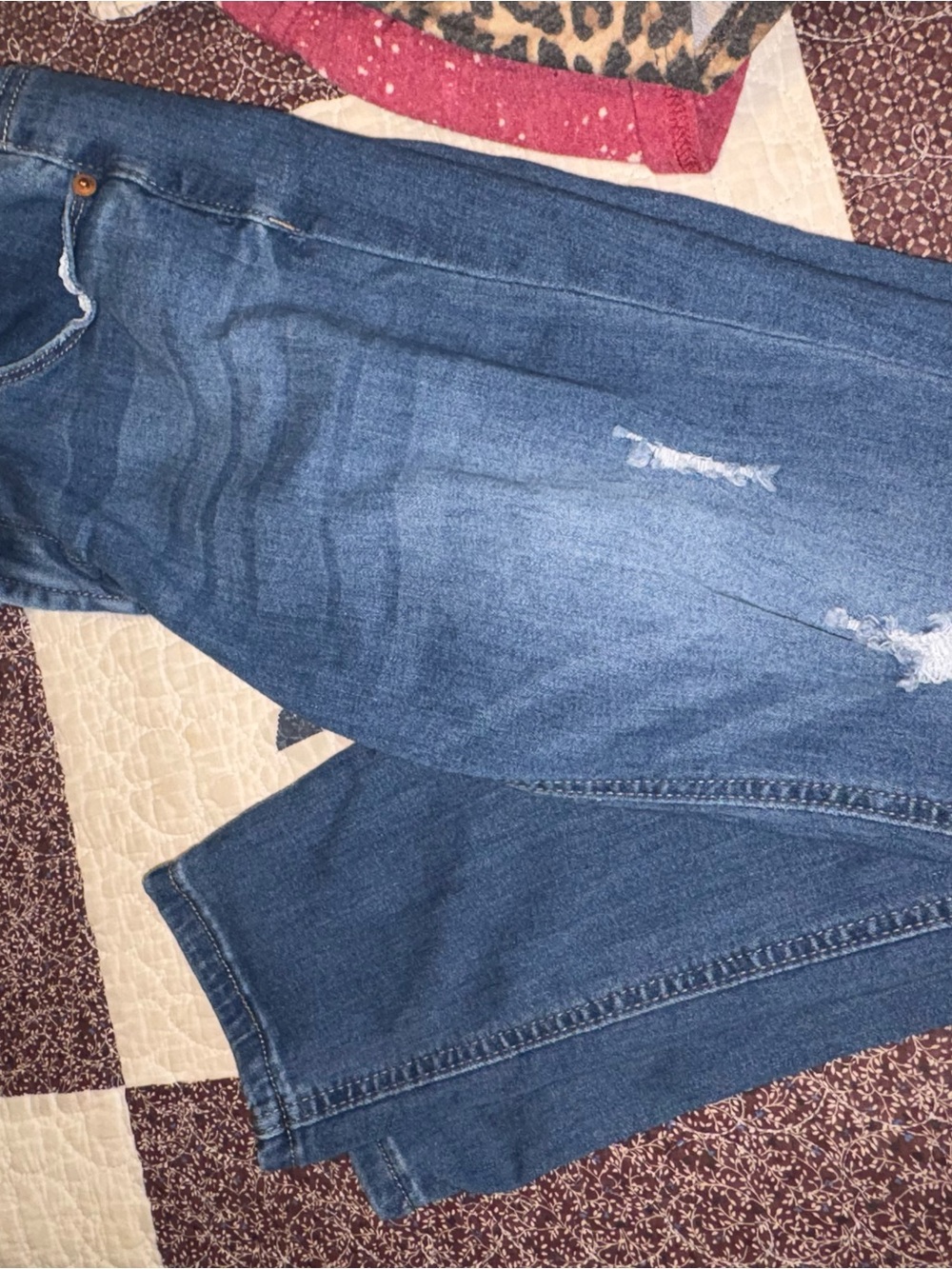 Rue21 Women's Straight Leg Blue Distressed Jeans